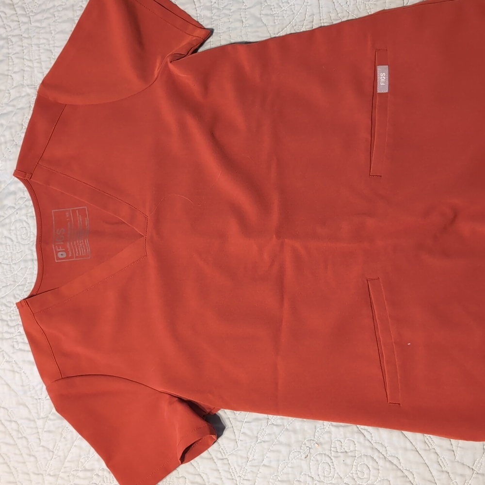 FIGS Scrubs set